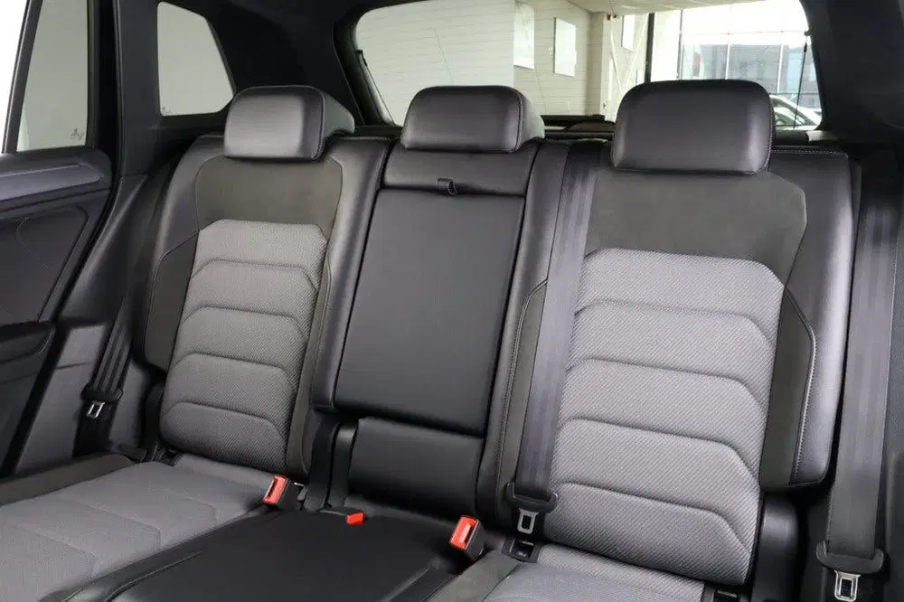 Volkswagen Tiguan 1.5 TSI ACT R-Line uit 2019, foto 8