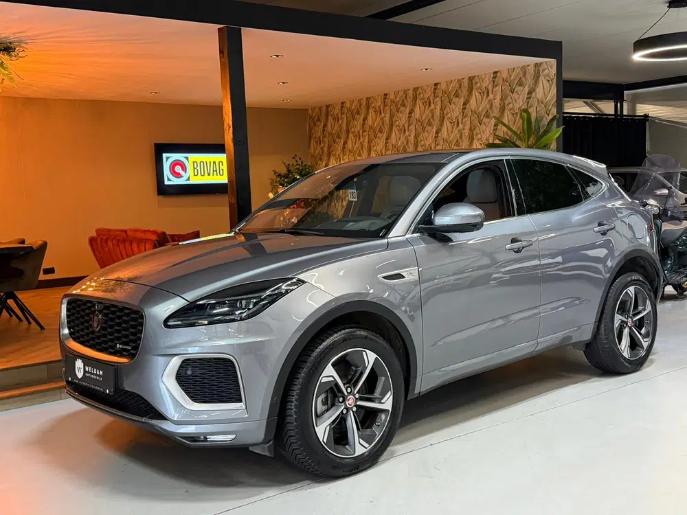 Jaguar E-Pace 1.5 P300e AWD R-Dynamic SE AWD 309PK 93%SO uit 2021, foto 5