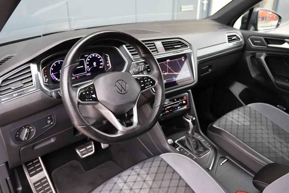 Volkswagen Tiguan Allspace 1.5 TSI R-Line 7p uit 2022, foto 11