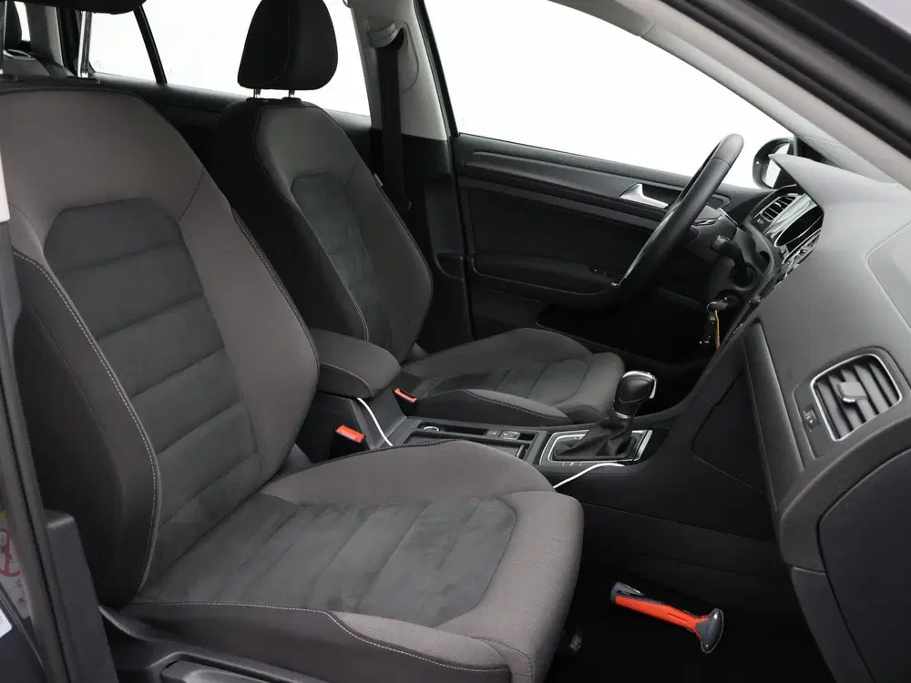 Volkswagen Golf 1.5 TSI 130 PK DSG AUT. + MASSAGE uit 2019, foto 11
