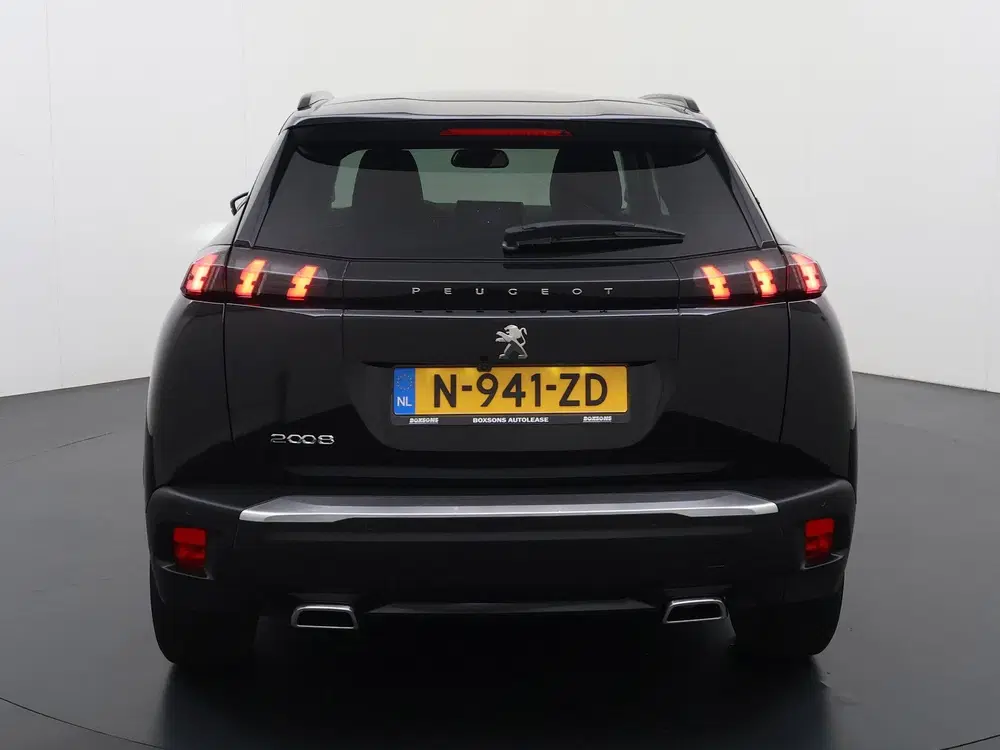 Peugeot 2008 1.2 PureTech Allure Pack Automaat uit 2021, foto 6