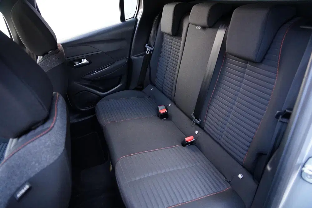 Peugeot 208 1.2 PureTech Active Pack NL uit 2022, foto 6