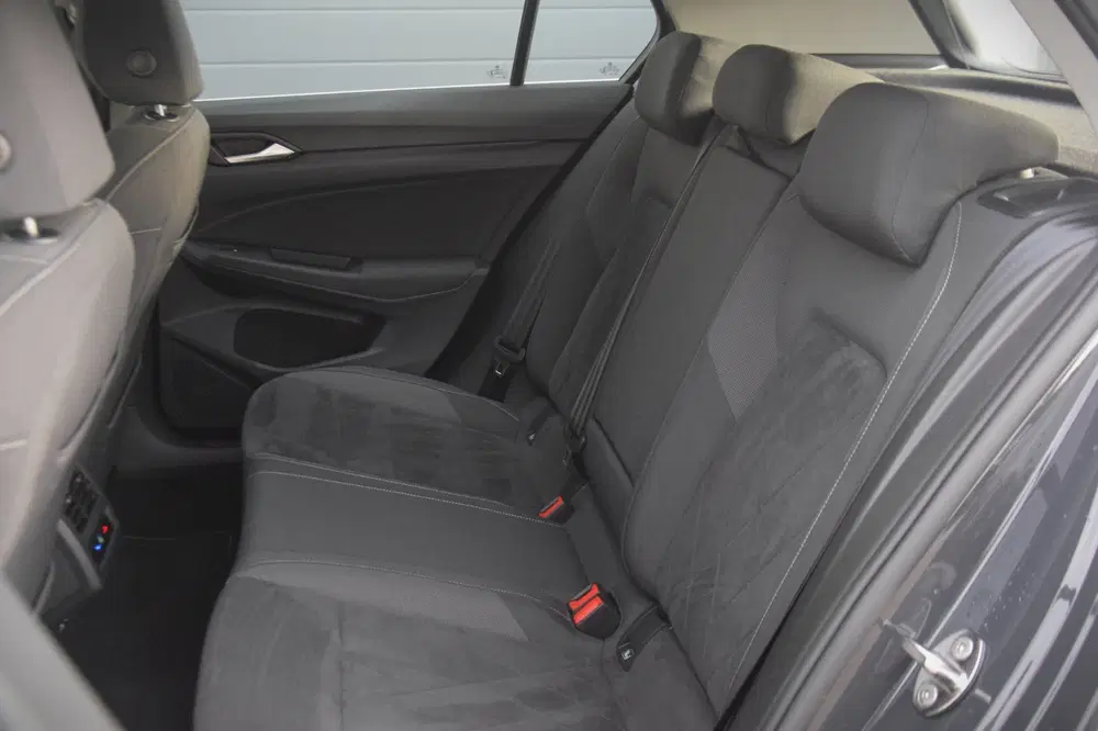Volkswagen Golf 1.5 TSI Style HEAD-UP uit 2022, foto 11