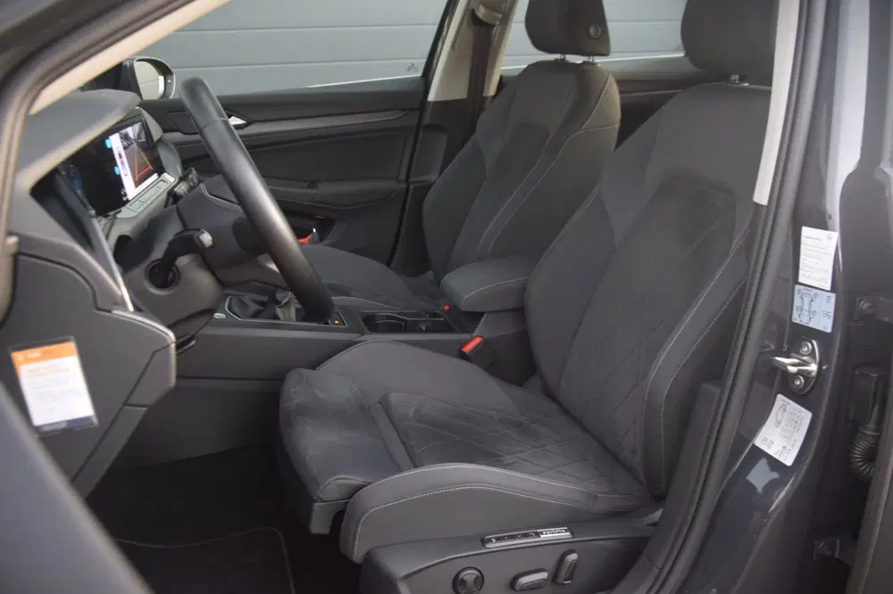 Volkswagen Golf 1.5 TSI Style HEAD-UP uit 2022, foto 9