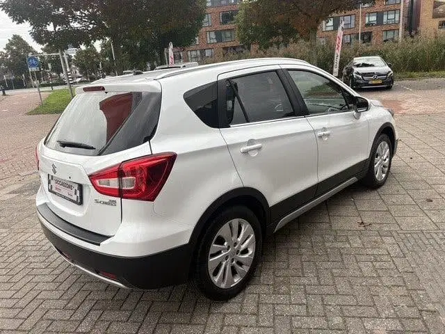 Suzuki S-Cross 1.4 Boosterjet Select uit 2020, foto 3