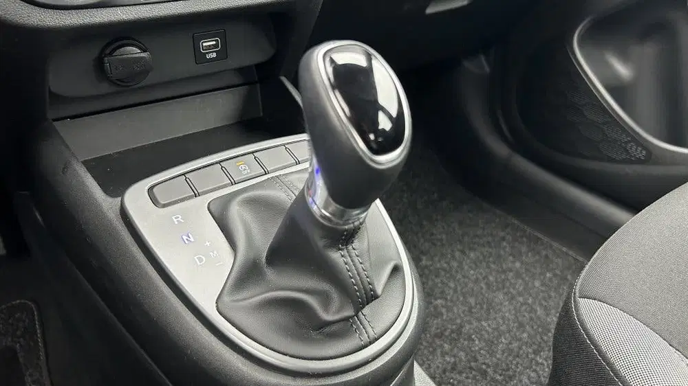 Hyundai i10 1.0 uit 2021, foto 11