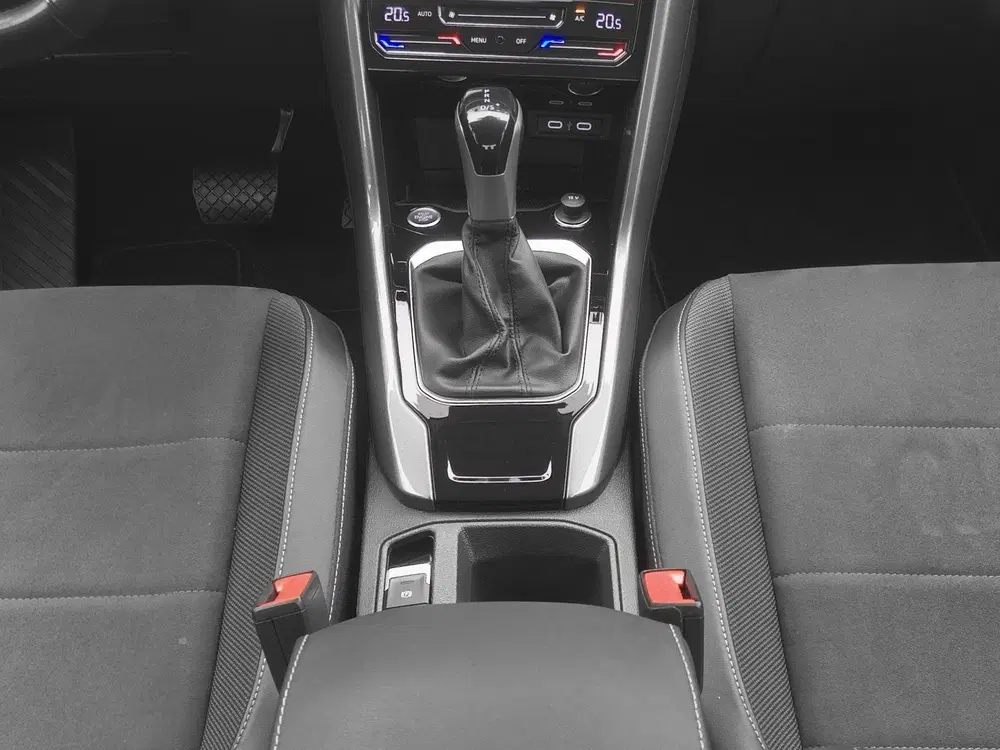 Volkswagen T-Roc R-Line 1.5 TSI 150PK uit 2023, foto 10