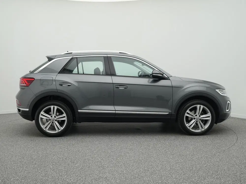 Volkswagen T-Roc R-Line 1.5 TSI 150PK uit 2023, foto 13