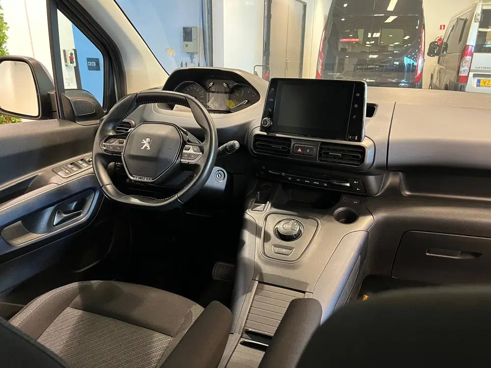 Peugeot Rifter L1 Rolstoelauto Automaat 3+1 of 5+0 uit 2021, foto 14