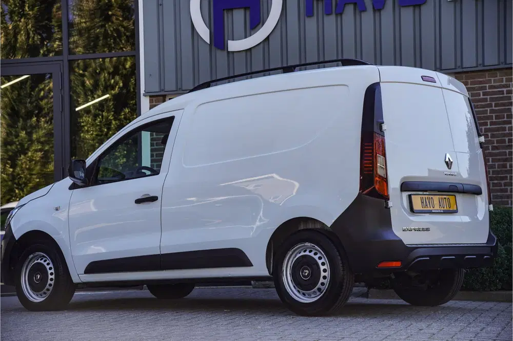 Renault Express 1.3 TCe uit 2021, foto 3