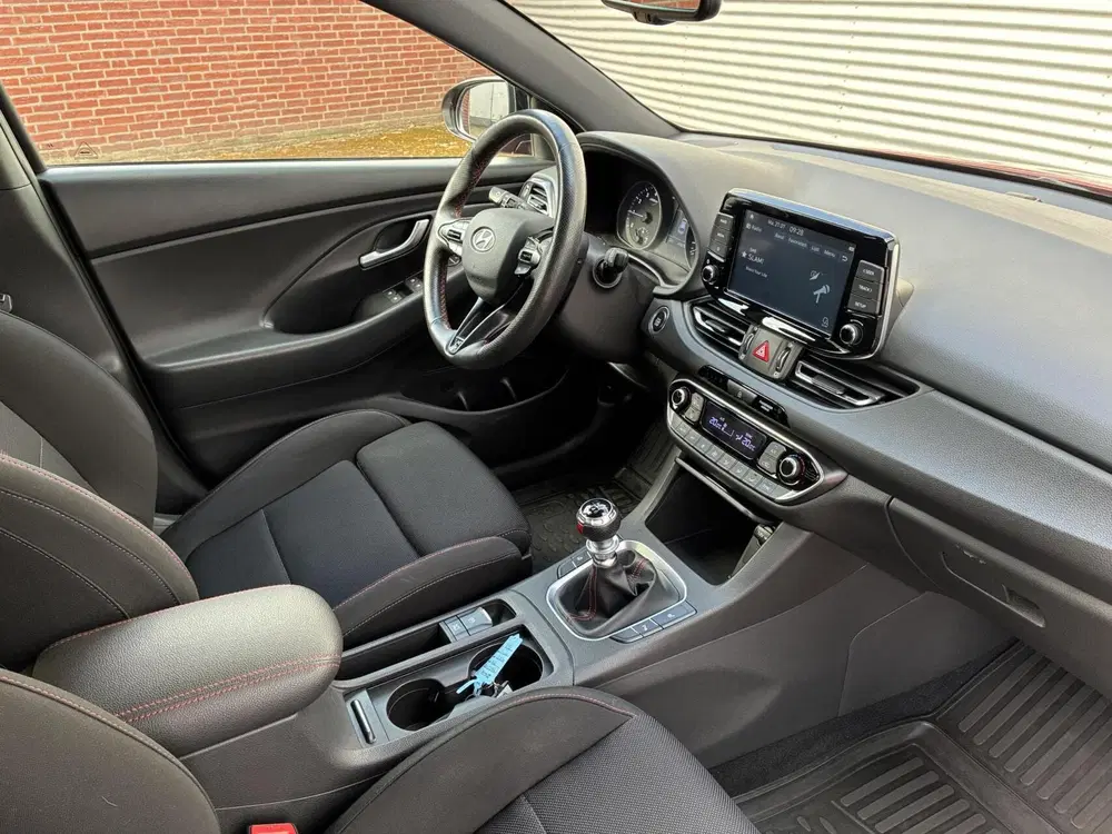 Hyundai i30 1.0 T-GDI N Line SW Cruise Led Carplay 698 uit 2020, foto 10