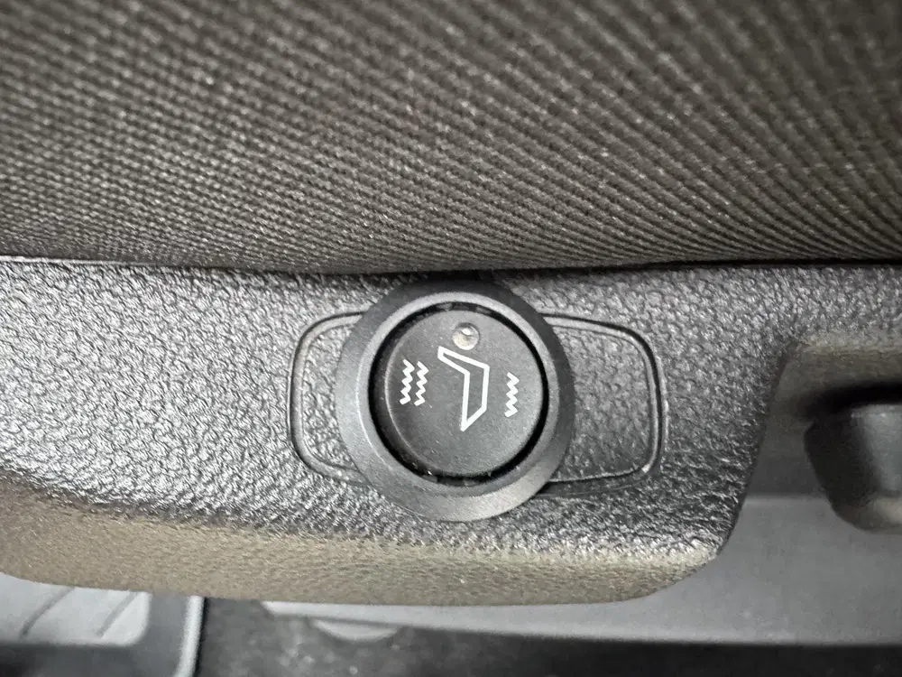 Dacia Duster 1.3 TCe 150 Journey+Pack Easy+360 Camera uit 2024, foto 11