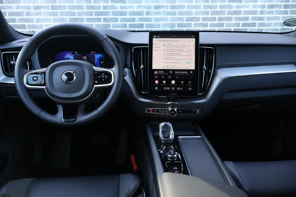 Volvo XC60 2.0 T6 Plug-in hybrid AWD Ultra Black Edit uit 2026, foto 8