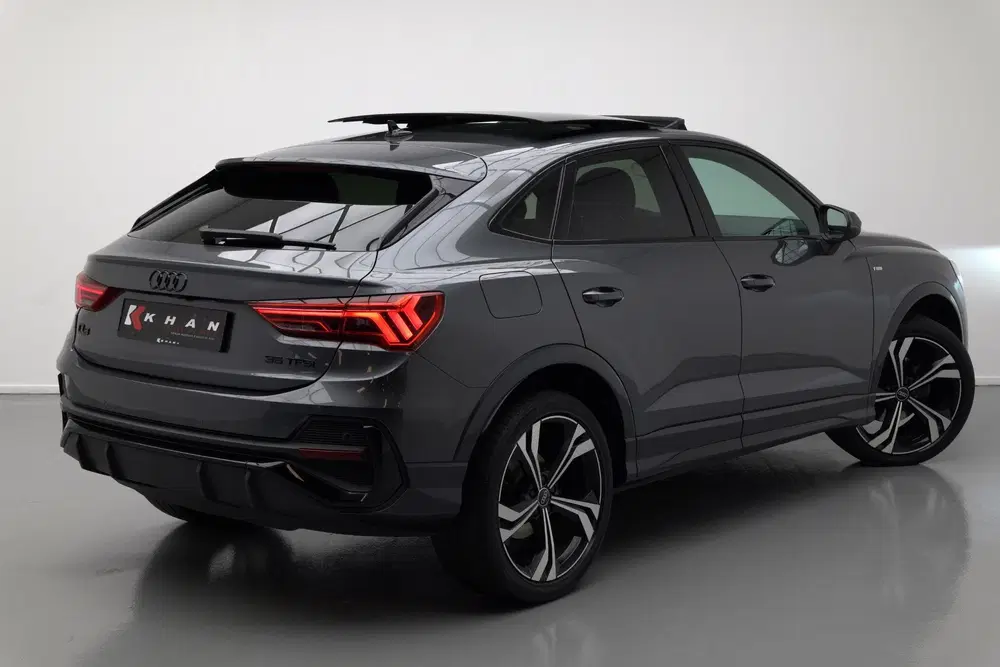 Audi Q3 35 TFSI S Edition uit 2023, foto 5