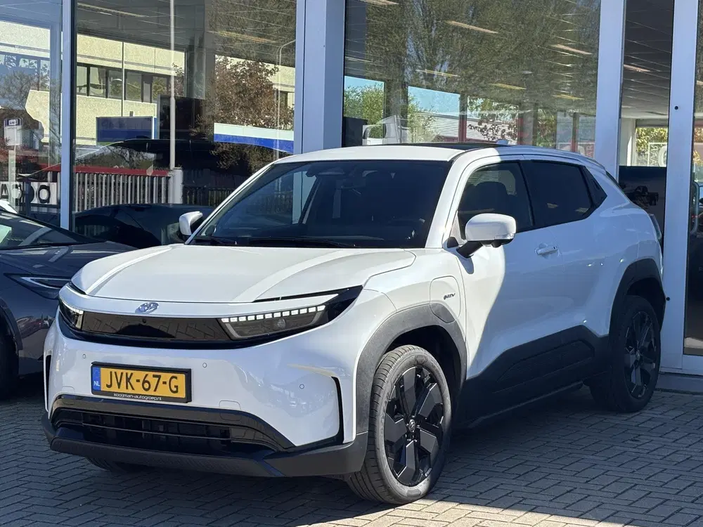 Toyota Urban Cruiser Executive 61 kWh uit 2026, foto 7