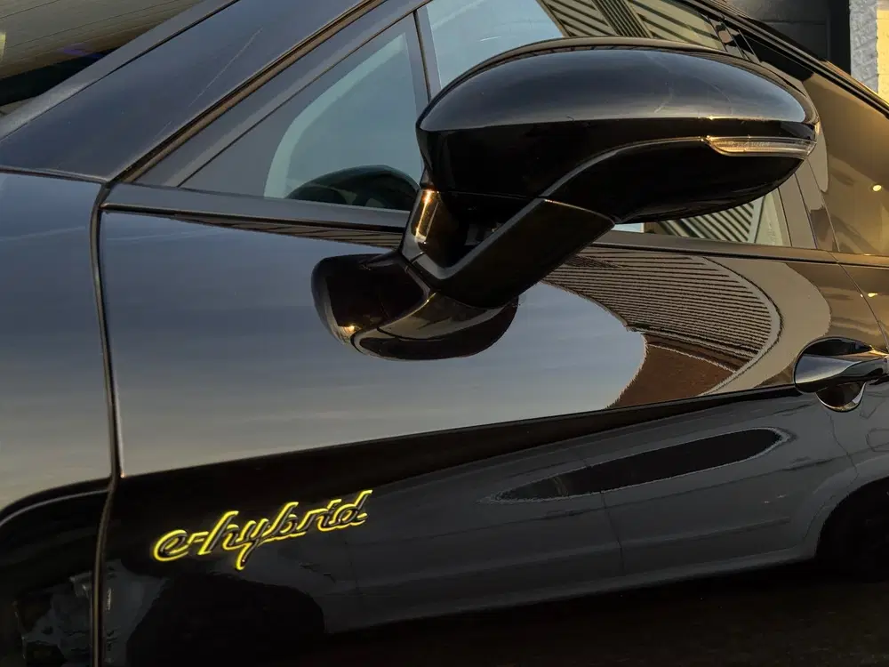 Porsche Panamera Sport Turismo 2.9 4 E-Hybrid uit 2019, foto 3