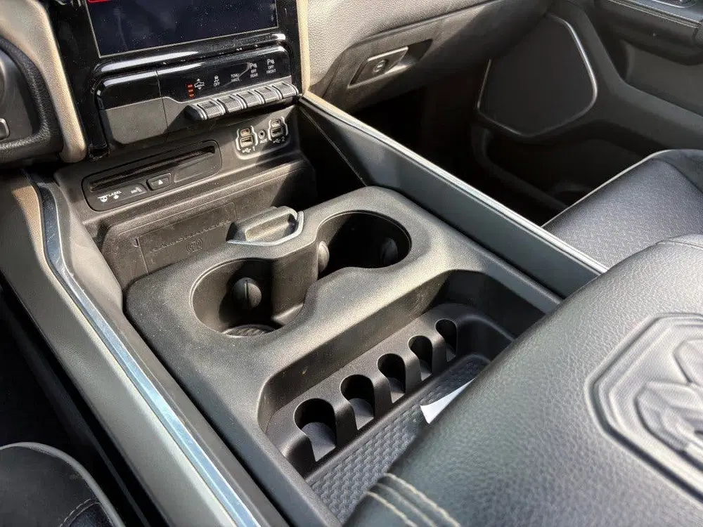 Dodge RAM 5.7 V8 4X4 LARAMIE uit 2020, foto 12
