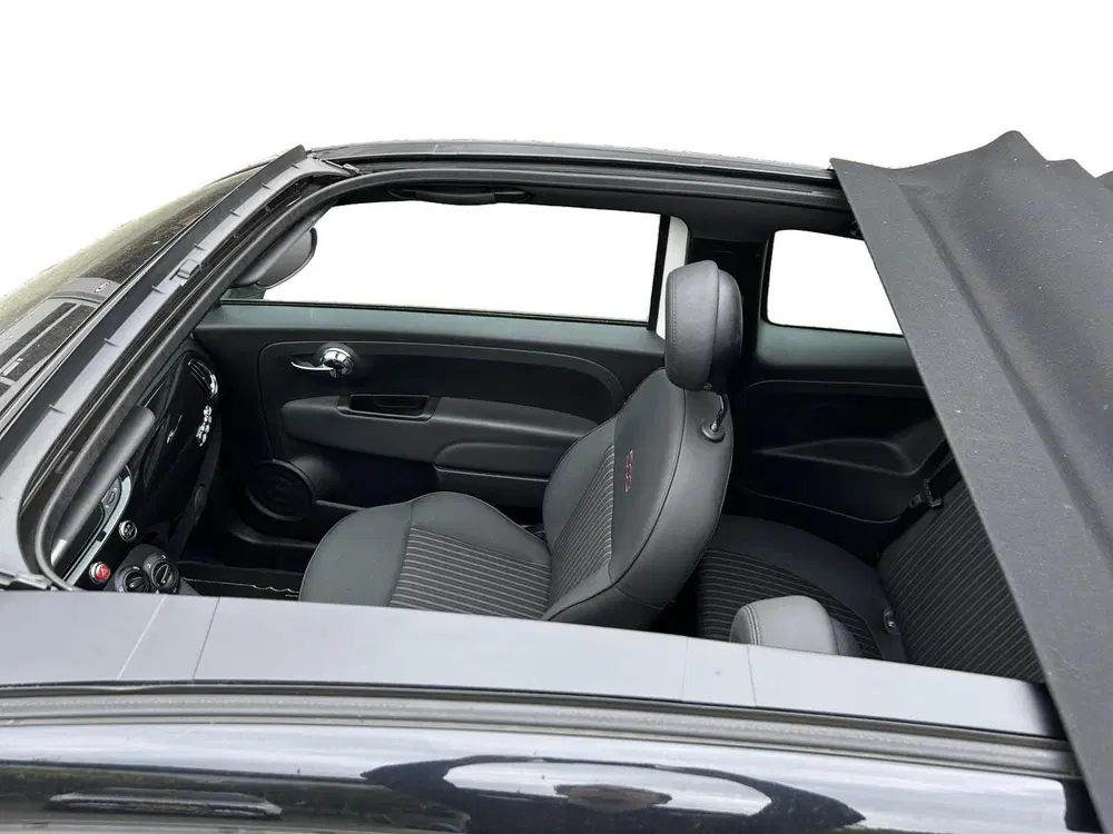 Fiat 500 0.9 TwinAir Turbo Sport Cabriolet Super mo uit 2020, foto 7