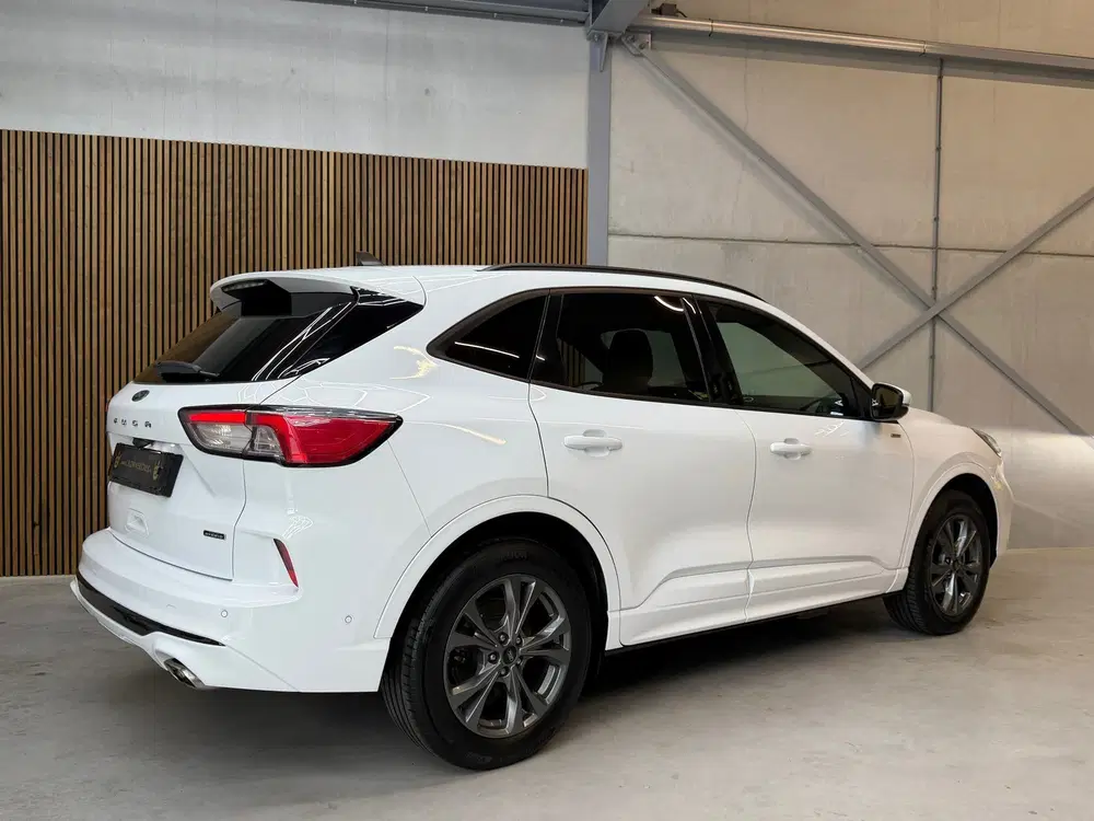 Ford Kuga 2.5 PHEV ST-Line X uit 2023, foto 5