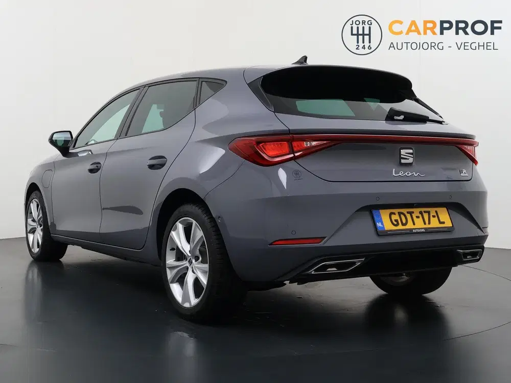 SEAT Leon 1.4 TSI eHybrid PHEV FR Business Intense N uit 2024, foto 2
