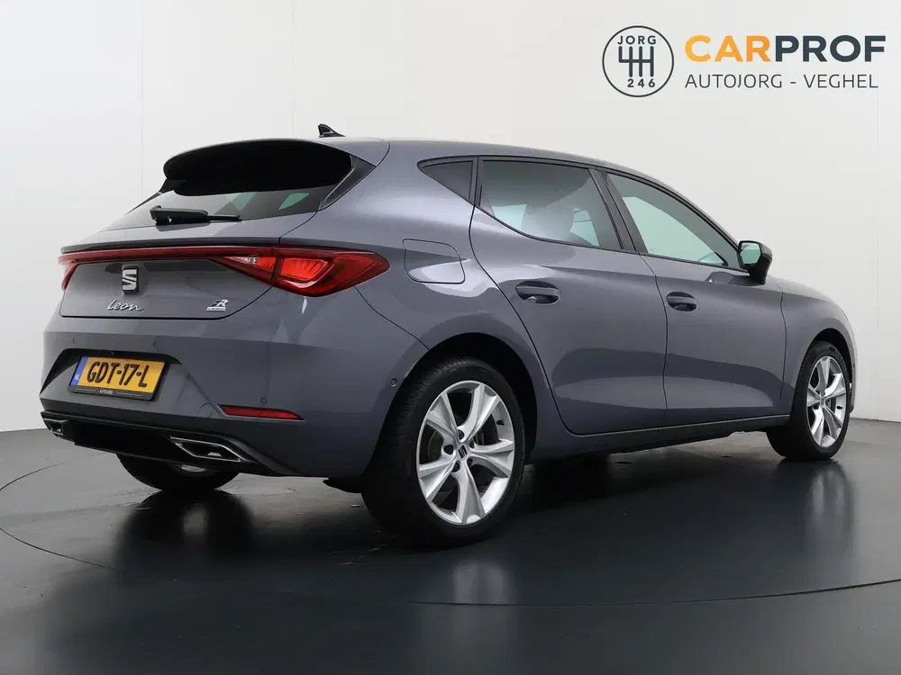 SEAT Leon 1.4 TSI eHybrid PHEV FR Business Intense N uit 2024, foto 3