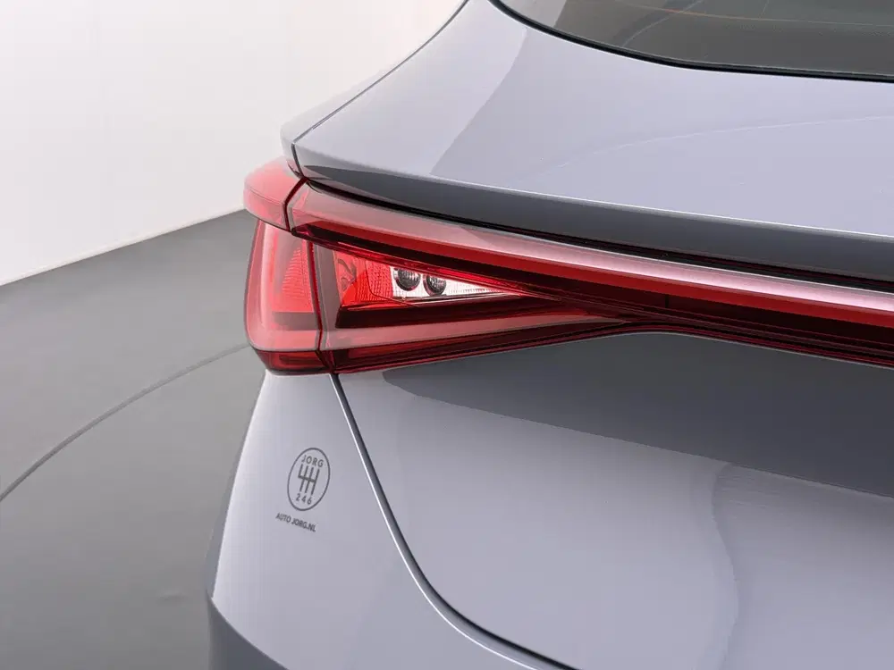 SEAT Leon 1.4 TSI eHybrid PHEV FR Business Intense N uit 2024, foto 5