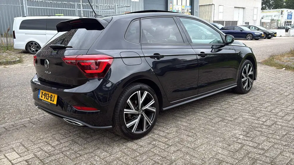 Volkswagen Polo 1.0 TSI Blackline R-line Pano IQ Light Bla uit 2021, foto 5