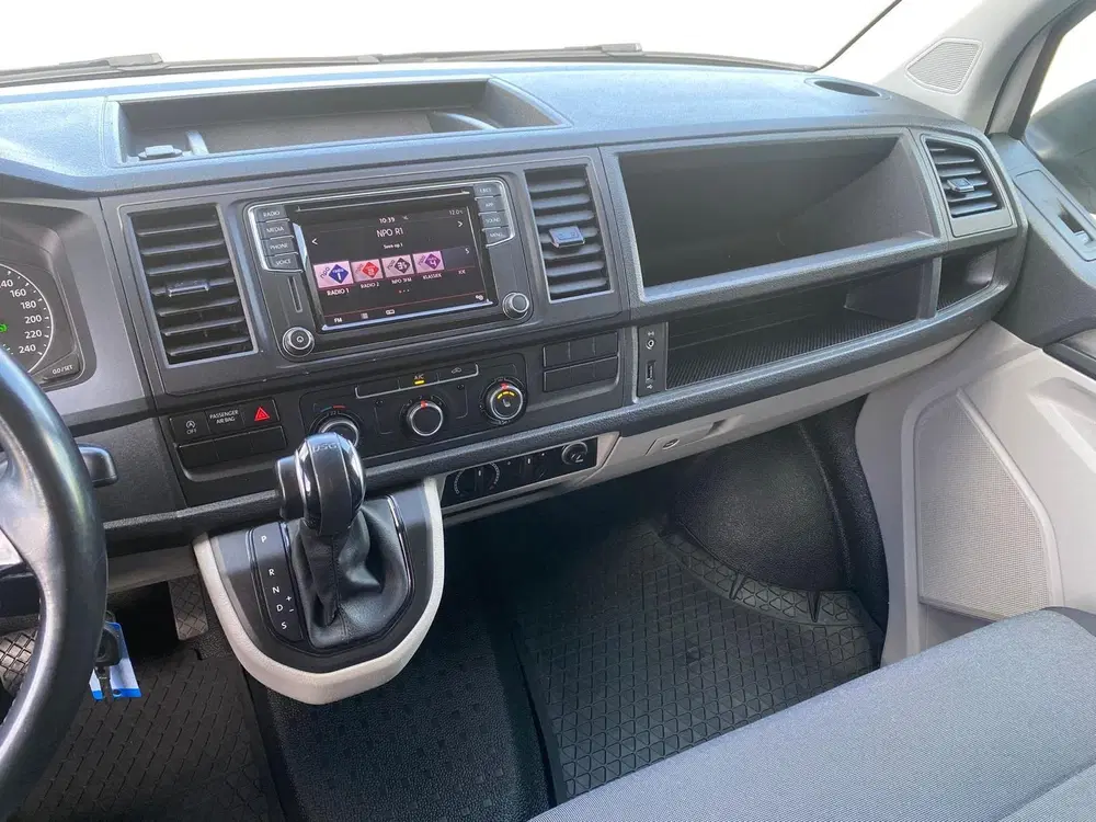 Volkswagen Transporter 2.0 TDI 150pk DSG L2H1 uit 2019, foto 10