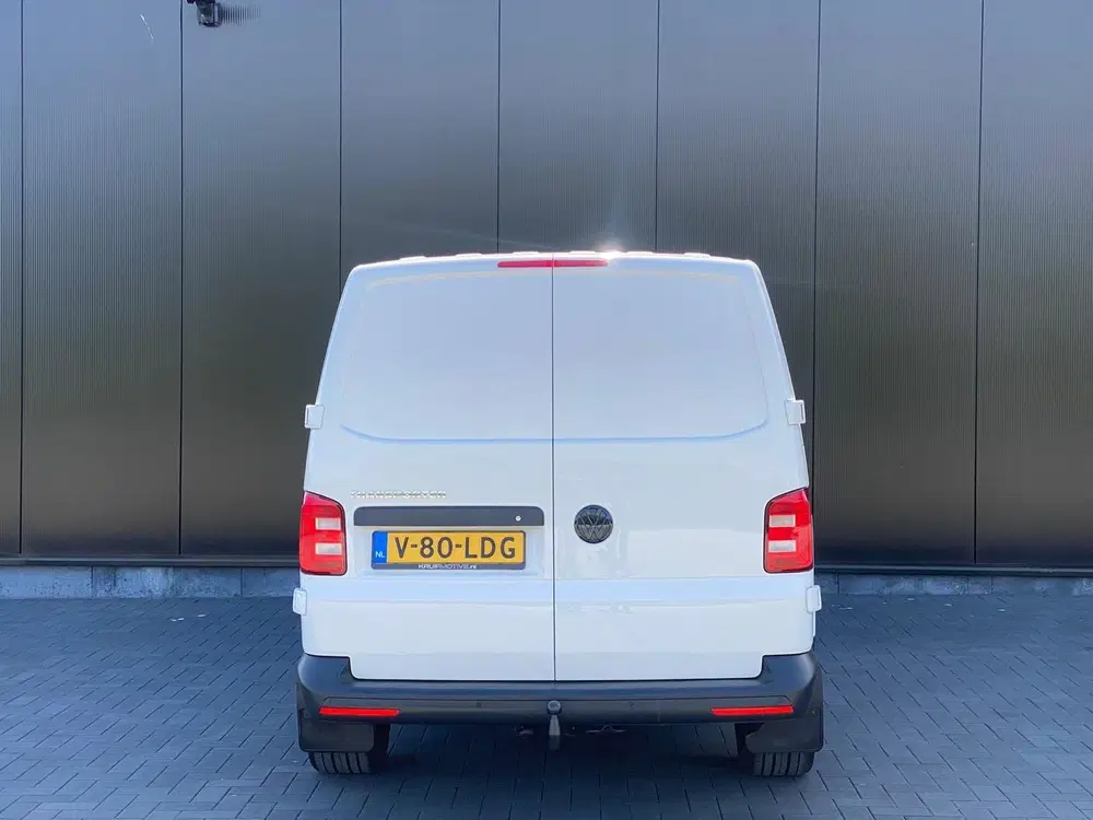 Volkswagen Transporter 2.0 TDI 150pk DSG L2H1 uit 2019, foto 5
