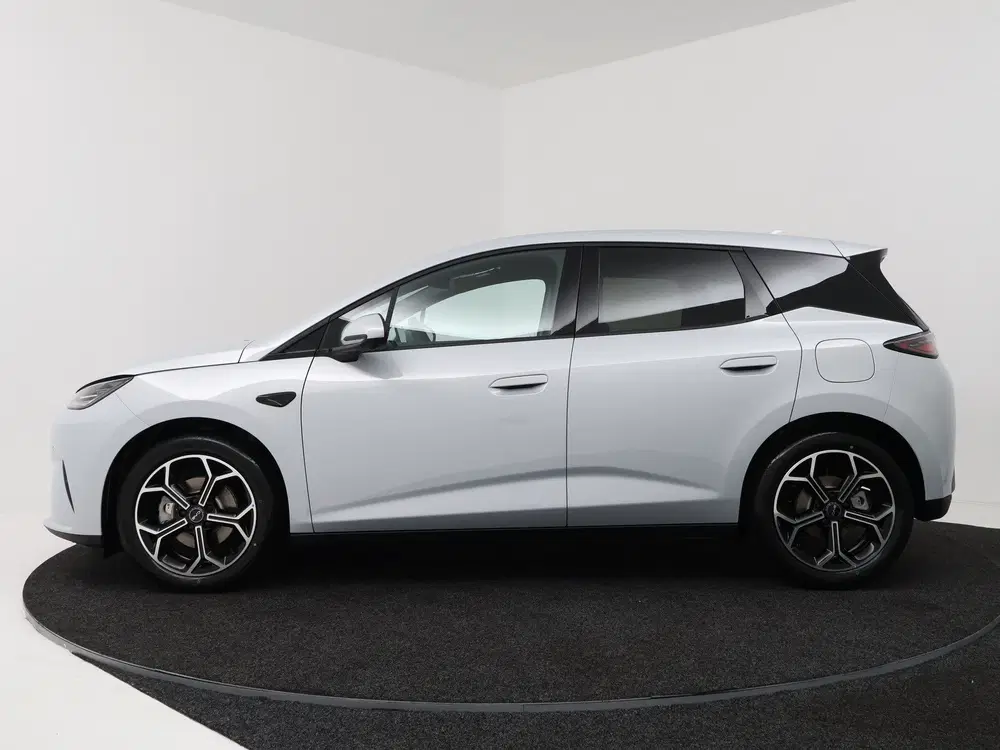 BYD Dolphin G 1.5 DM-i Comfort uit voorraad of te bestel uit 2026, foto 2