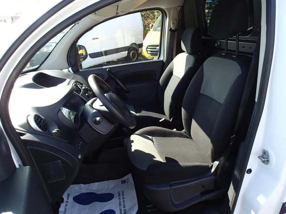 Renault Kangoo 1.5 Blue dCi 95 Comfort Maxi VOORZIEN VAN uit 2021, foto 14