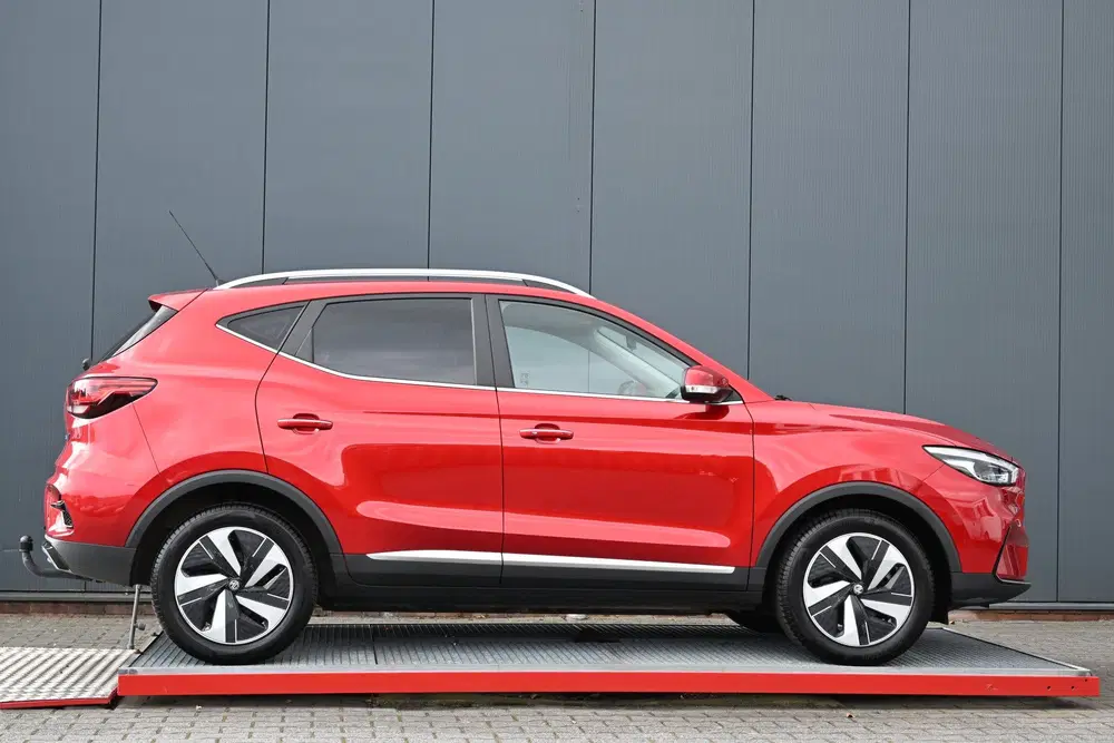 MG ZS Mg zs ev EV Long Range Luxury 70 kWh trekh uit 2023, foto 2