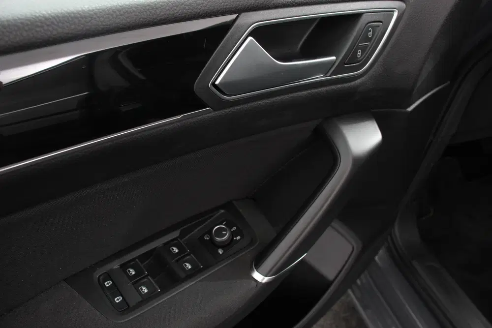 Volkswagen Touran 1.5 TSI DSG Highline 7p Navigatie Apple Ca uit 2021, foto 12