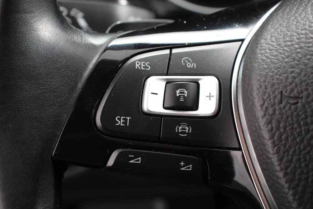 Volkswagen Touran 1.5 TSI DSG Highline 7p Navigatie Apple Ca uit 2021, foto 13