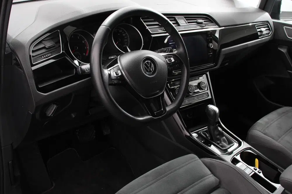 Volkswagen Touran 1.5 TSI DSG Highline 7p Navigatie Apple Ca uit 2021, foto 7