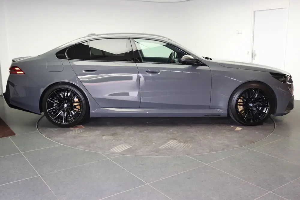 BMW M5 Automaat uit 2026, foto 7