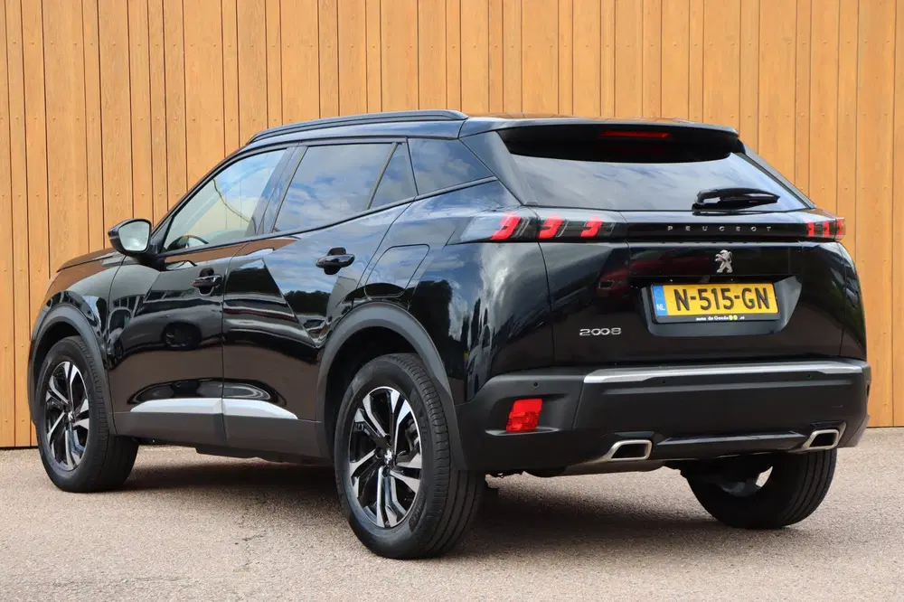 Peugeot 2008 1.2 PT 96kw Allure Pack orgNL a-camera uit 2021, foto 4