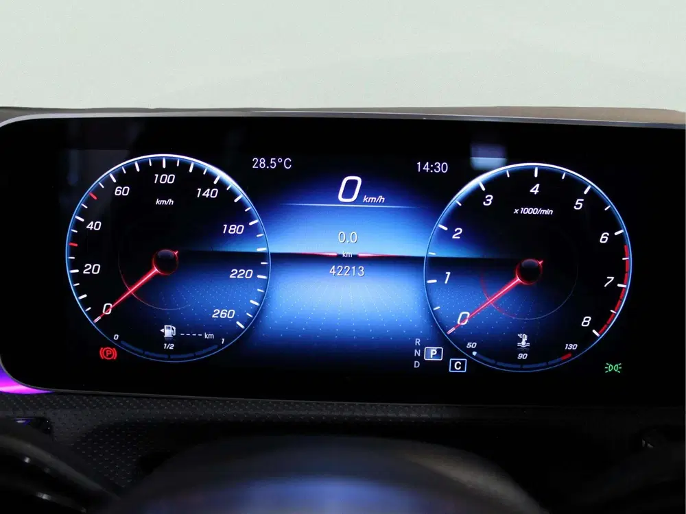 Mercedes-Benz CLA CLA Coupé 200 Business Solution AMG uit 2019, foto 15