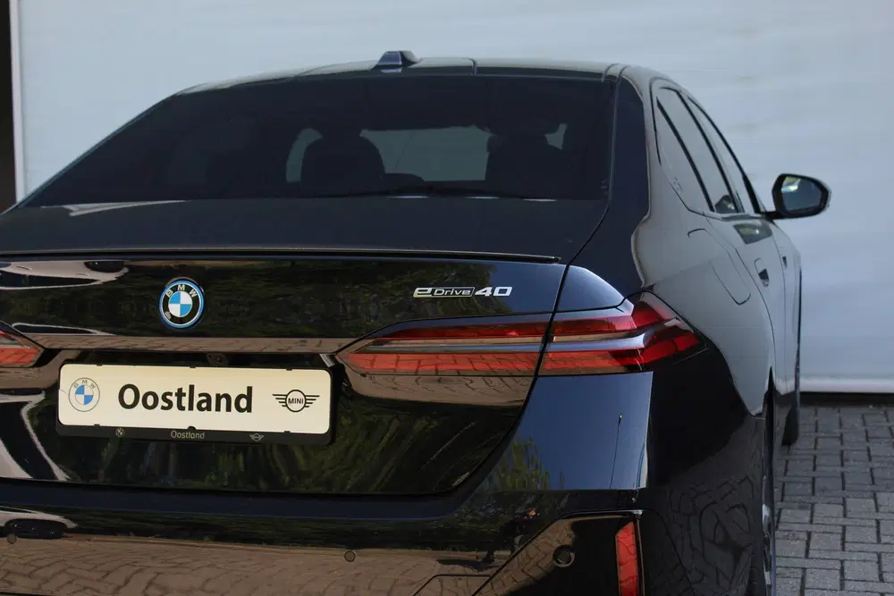 BMW i5 eDrive40 M Sport uit 2026, foto 10