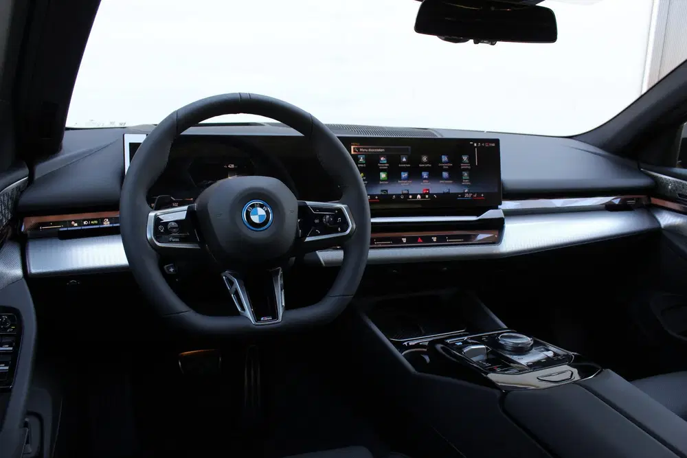 BMW i5 eDrive40 M Sport uit 2026, foto 11