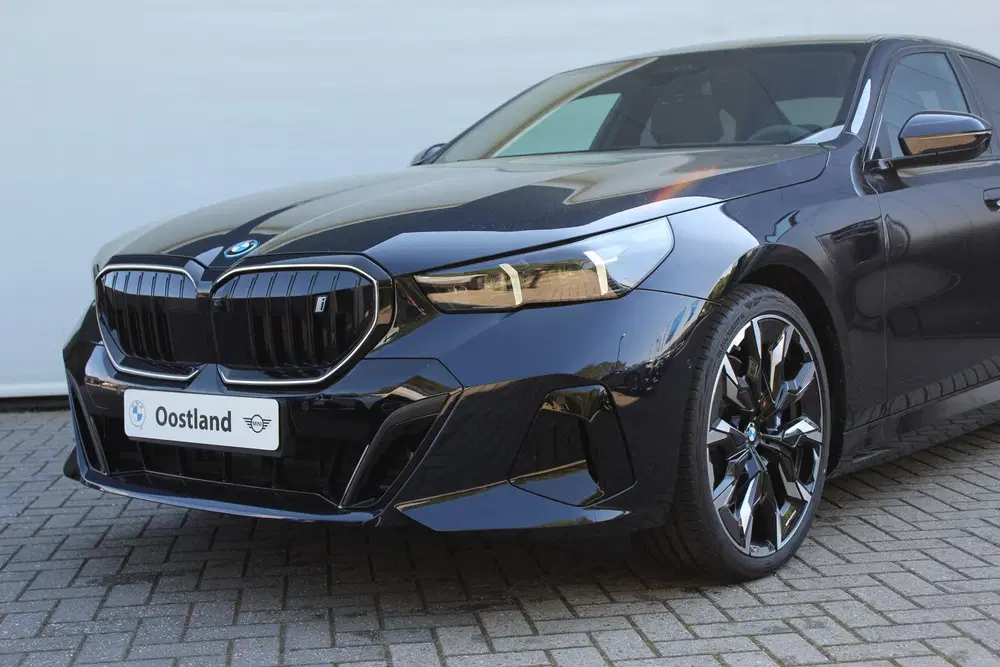 BMW i5 eDrive40 M Sport uit 2026, foto 14
