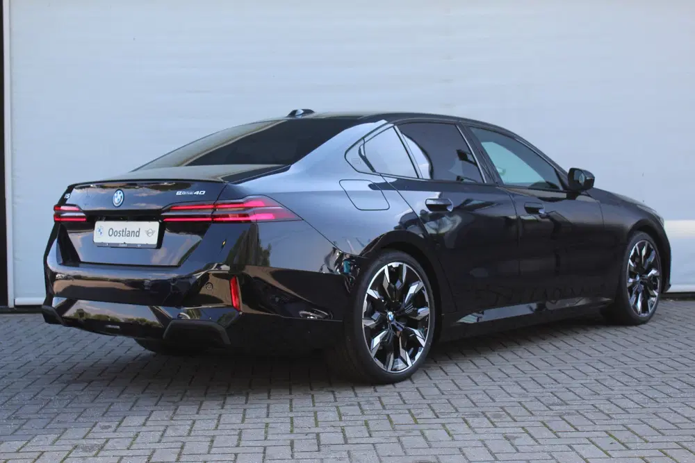 BMW i5 eDrive40 M Sport uit 2026, foto 2