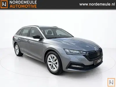 Skoda Octavia 1.0 E-TSI SPORT BNS uit 2023
