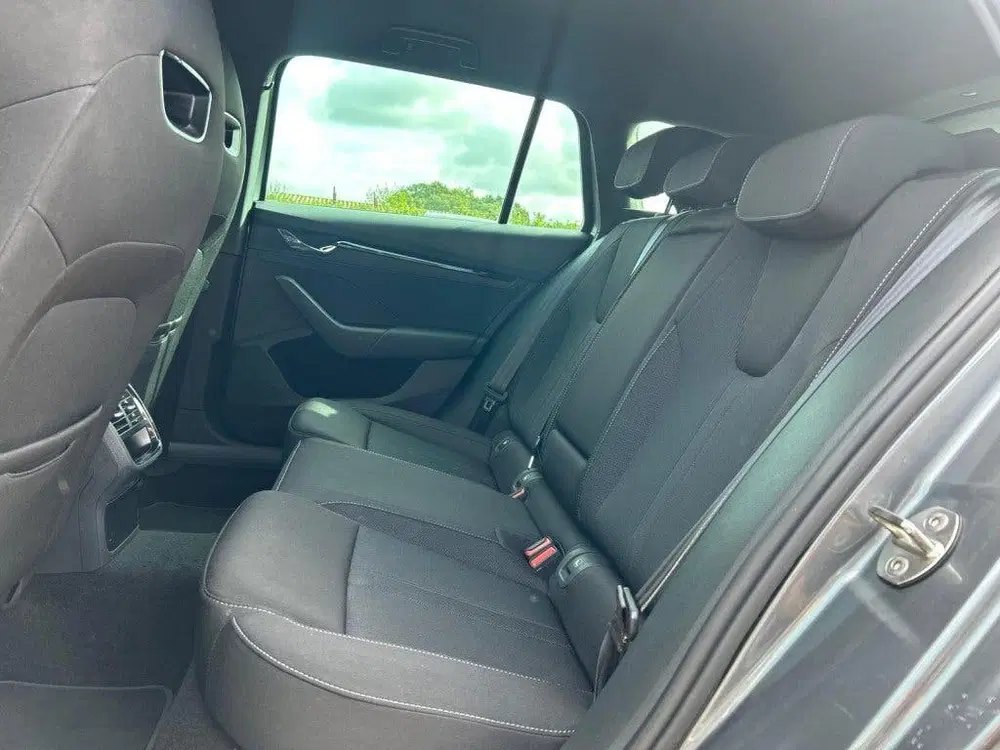 Skoda Octavia 1.0 E-TSI SPORT BNS uit 2023, foto 10