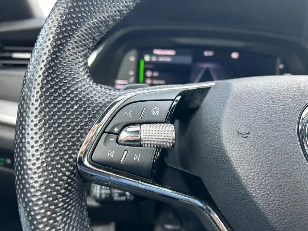 Skoda Octavia 1.0 E-TSI SPORT BNS uit 2023, foto 14