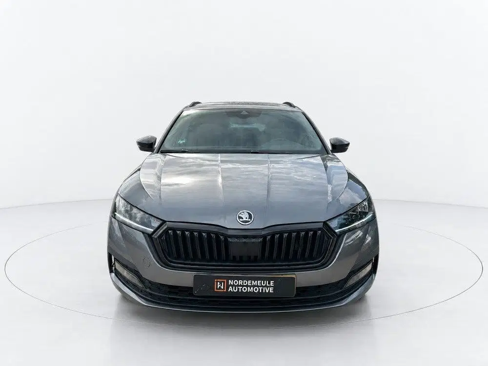 Skoda Octavia 1.0 E-TSI SPORT BNS uit 2023, foto 2