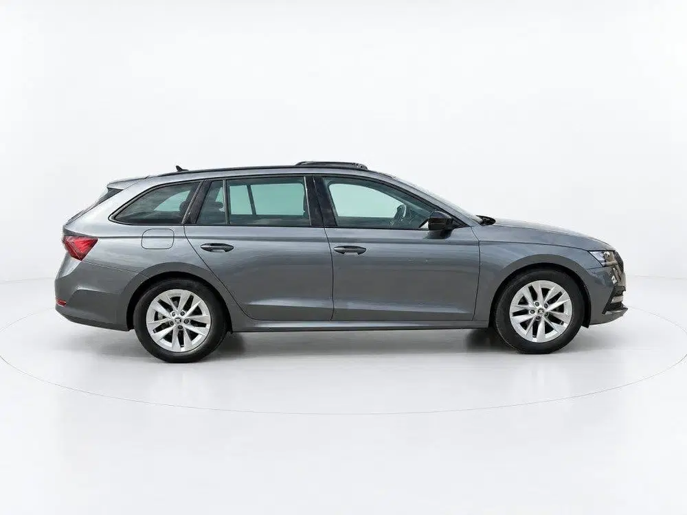 Skoda Octavia 1.0 E-TSI SPORT BNS uit 2023, foto 4