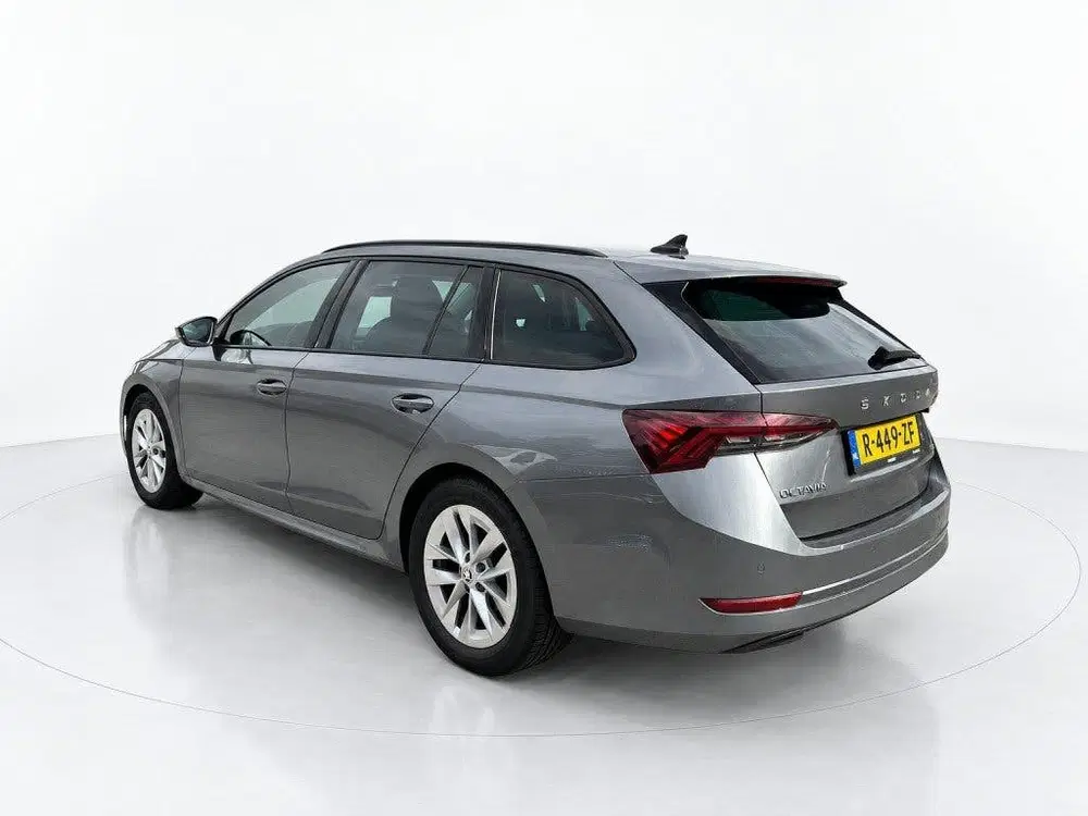 Skoda Octavia 1.0 E-TSI SPORT BNS uit 2023, foto 8