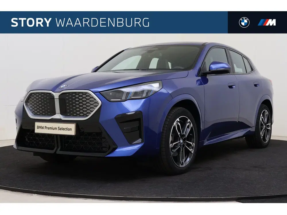 BMW iX2 eDrive20 M Sport uit 2025