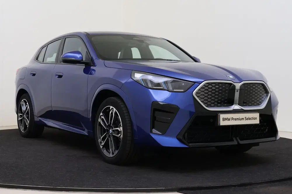 BMW iX2 eDrive20 M Sport uit 2025, foto 13